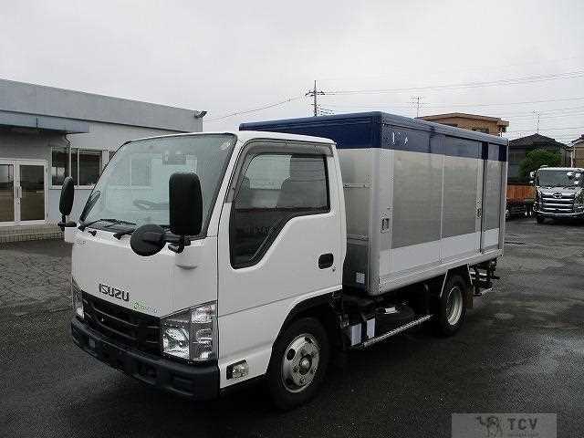 2018 Isuzu Elf Truck