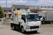 2013 Isuzu Elf Truck
