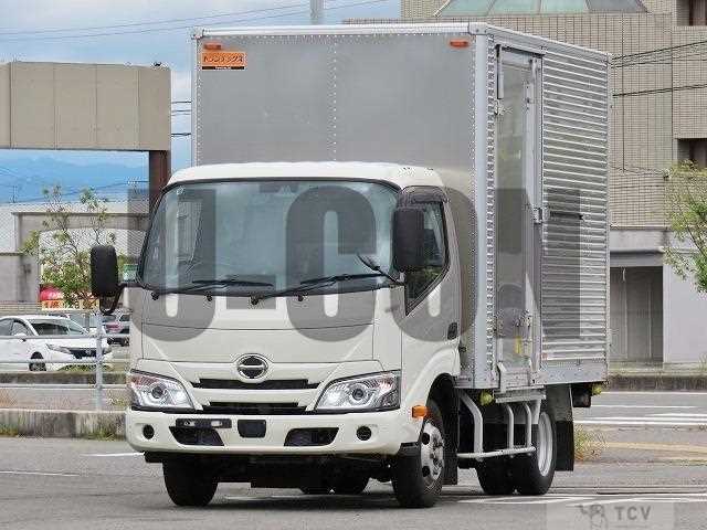 2024 Hino Dutro