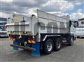 2016 Mitsubishi Fuso Super Great