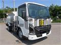 2025 Isuzu Elf Truck
