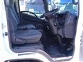 2025 Isuzu Elf Truck