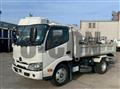2022 Hino Dutro