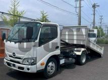 2022 Hino Dutro
