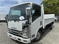 2010 Isuzu Elf Truck