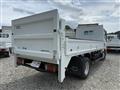 2010 Isuzu Elf Truck