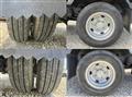 2010 Isuzu Elf Truck