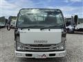 2019 Isuzu Elf Truck