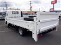 2011 Isuzu Elf Truck