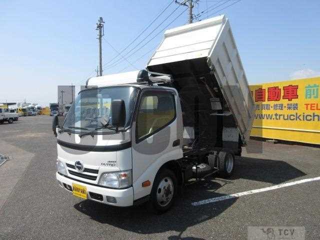 2011 Hino Dutro