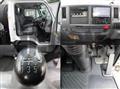 2017 Isuzu Elf Truck