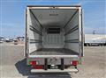 2019 Isuzu Elf Truck