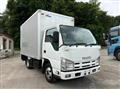 2012 Isuzu Elf Truck