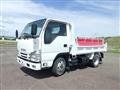2020 Isuzu Elf Truck
