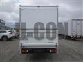 2023 Isuzu Elf Truck