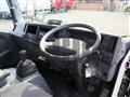 2021 Isuzu Elf Truck