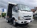 2011 Hino Dutro