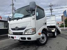 2011 Hino Dutro