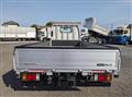 2021 Isuzu Elf Truck