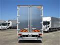 2022 Isuzu Elf Truck