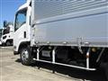 2022 Isuzu Elf Truck