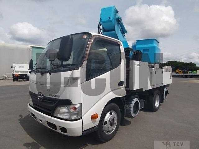 2013 Hino Dutro