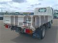 2013 Isuzu Elf Truck