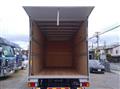 2025 Isuzu Elf Truck