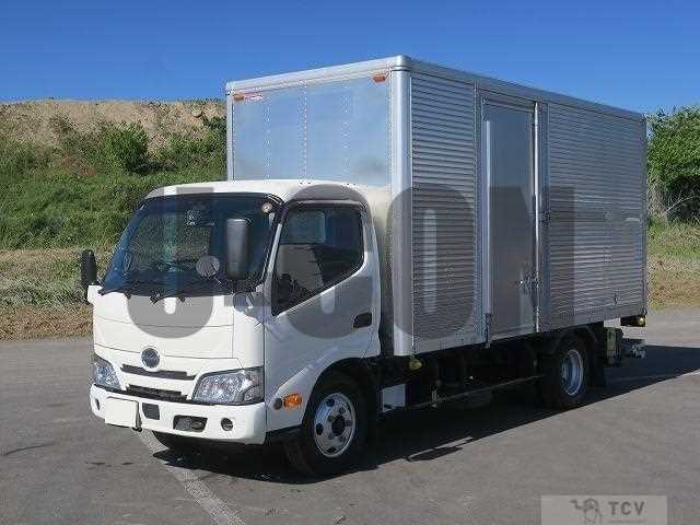 2022 Hino Dutro