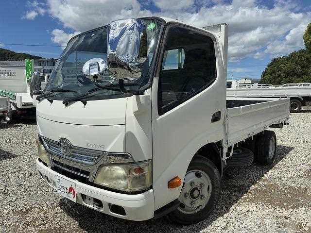 2012 Toyota Dyna Truck