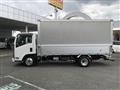 2010 Isuzu Elf Truck