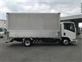 2010 Isuzu Elf Truck