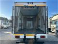 2018 Isuzu Elf Truck