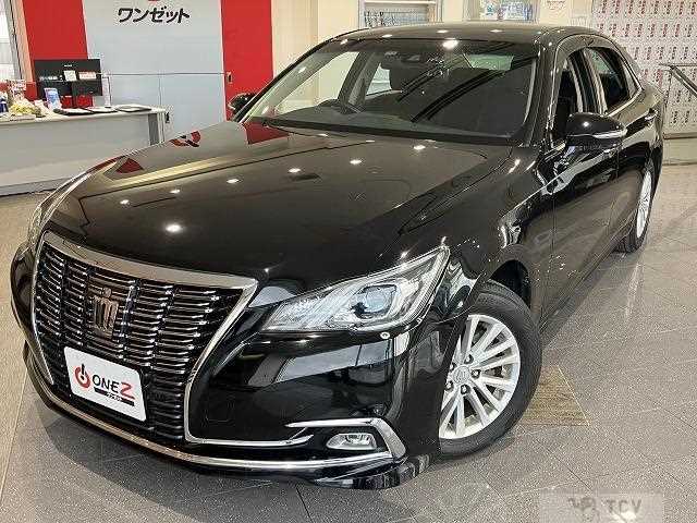 2017 Toyota Crown