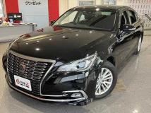 2017 Toyota Crown