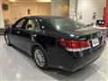 2016 Toyota Crown Hybrid