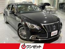 2016 Toyota Crown Hybrid