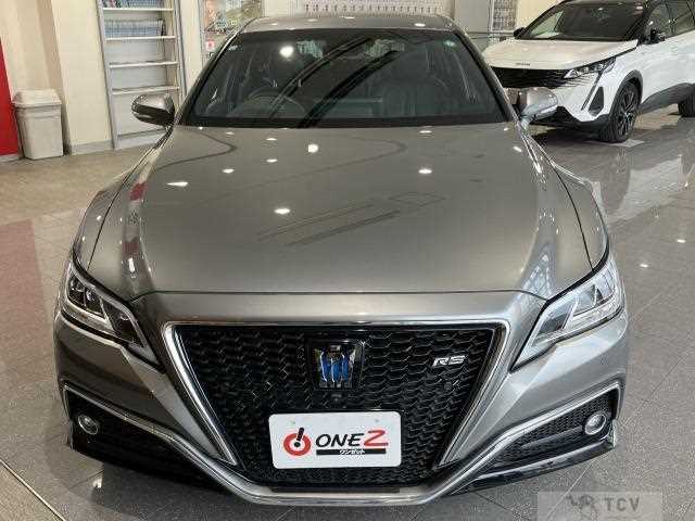 2020 Toyota Crown Hybrid