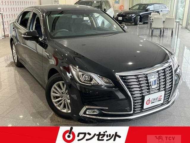 2017 Toyota Crown Hybrid