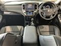 2017 Toyota Crown Hybrid
