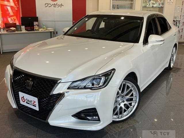2015 Toyota Crown
