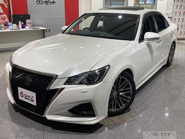 2016 Toyota Crown