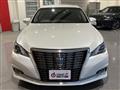 2016 Toyota Crown Hybrid