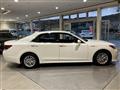 2016 Toyota Crown Hybrid