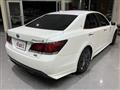 2015 Toyota Crown Hybrid
