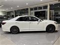 2015 Toyota Crown Hybrid