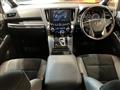 2020 Toyota Alphard Hybrid