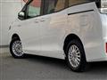 2017 Toyota Voxy
