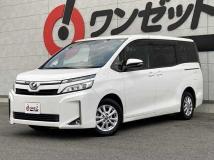 2017 Toyota Voxy