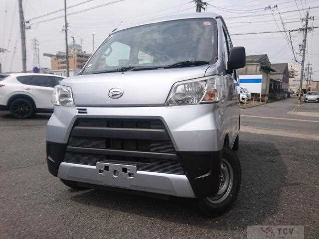 2018 Daihatsu Hijet Cargo